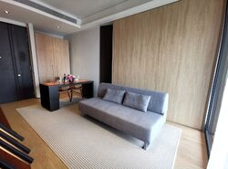 OUE Twin Peaks (D9), Condominium #456176271